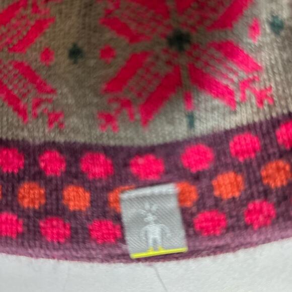 Smart wool merino wool blend Pom Pom winter beanie hat . Size Small/medium - Picture 2 of 4